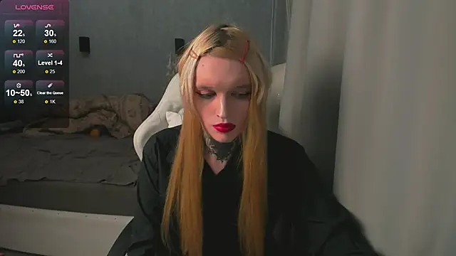 Snapshot of Simona_Rain chatting on 25, 11, 2025 Simona Rain online show from 25, 11, 2025