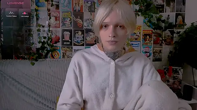 Snapshot of Simona_Rain chatting on 27, 9, 2025 Simona Rain online show from 27, 9, 2025