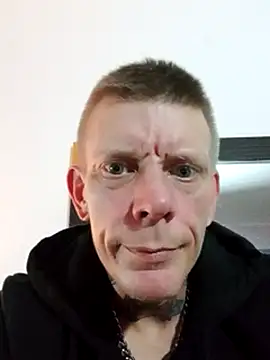 Tattooguy 86 online show from 26, 11, 2025