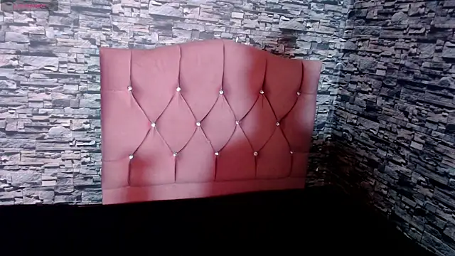 sofi bronw online show from 28, 11, 2025