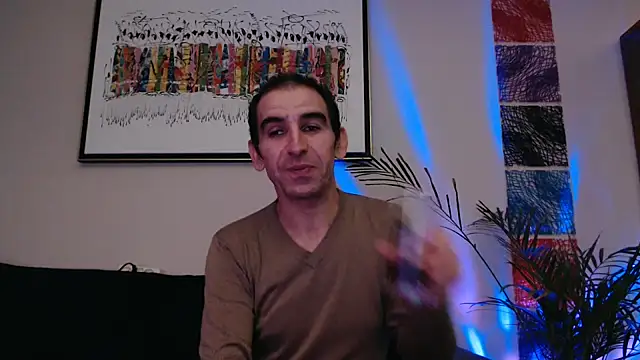 Snapshot of Samir_44200 chatting on 17, 10, 2025 Samir 44200 online show from 17, 10, 2025