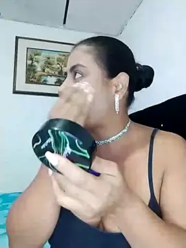 Snapshot of ElizabethWeil chatting on 17, 10, 2025 ElizabethWeil online show from 17, 10, 2025