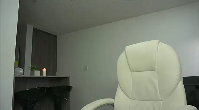 Snapshot of devin_hunter1 chatting on 9, 12, 2024 devin hunter1 online show from 9, 12, 2024
