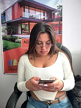 LIZ-06  online show from 12, 1, 2026