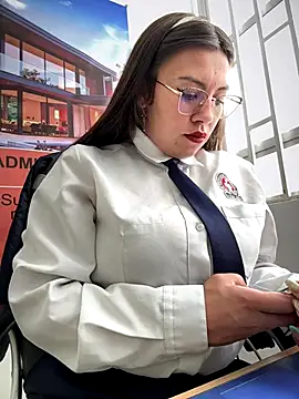 LIZ-06  online show from 5, 11, 2025