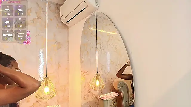 Snapshot of briannaduque chatting on 16, 9, 2025 briannaduque online show from 16, 9, 2025