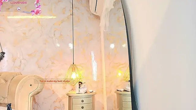 Snapshot of briannaduque chatting on 16, 10, 2025 briannaduque online show from 16, 10, 2025