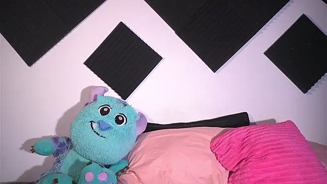 Ambeer Rousess online show from 19, 2, 2026