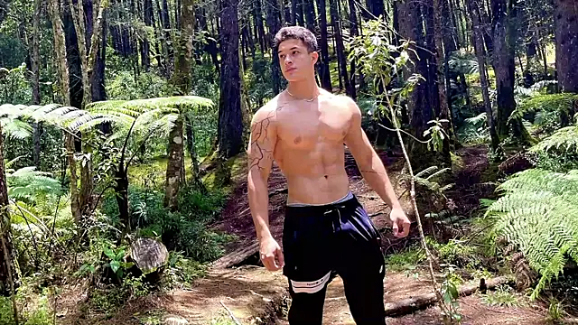 TravisJoplinn online show from 20, 12, 2024