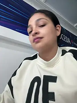 AdeleGray online show from 4, 2, 2026