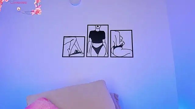 Snapshot of 777AylinZ chatting on 24, 10, 2025 777AylinZ online show from 24, 10, 2025