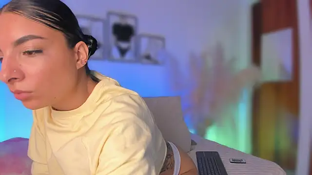 777AylinZ online show from 12, 4, 2026