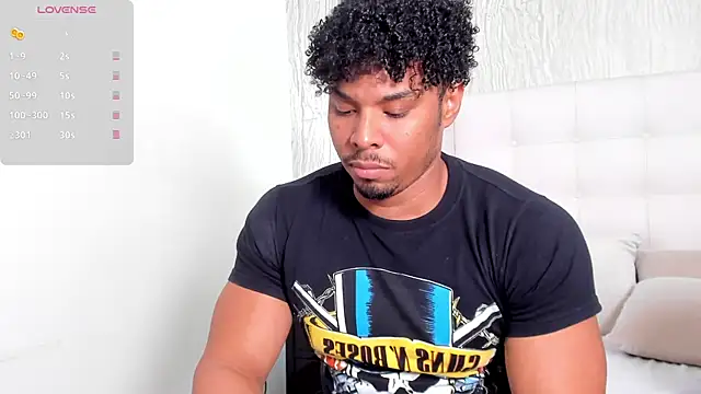 Snapshot of Jacub_Micke1 chatting on 13, 5, 2026 Jacub Micke1 online show from 13, 5, 2026