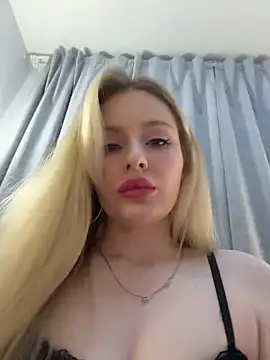 Snapshot of CaseyCumFace chatting on 7, 7, 2026 CaseyCumFace online show from 7, 7, 2026