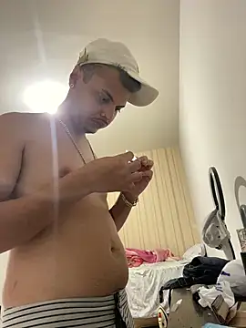 alexxng online show from 17, 1, 2025