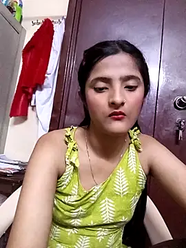 BabySlimmy10 online show from 25, 2, 2026