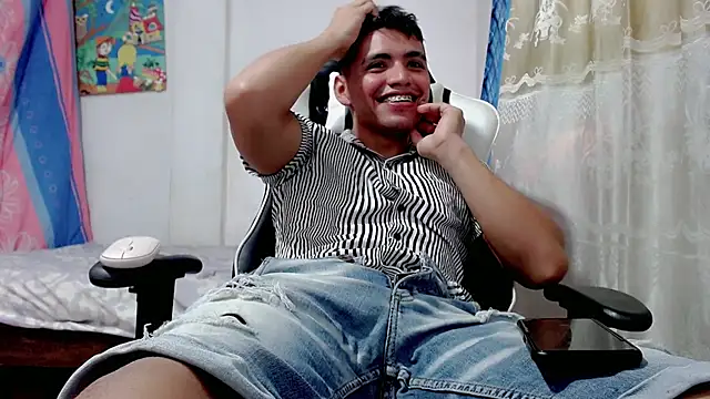 danilo302209 online show from 25, 2, 2025