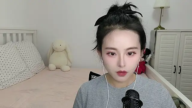 XINXINh online show from 19, 12, 2024