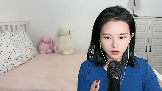 XINXINh online show from 17, 12, 2024