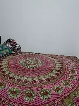 Cute-manisha online show from 19, 4, 2026