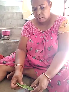 Hotty-rumi online show from 28, 2, 2026