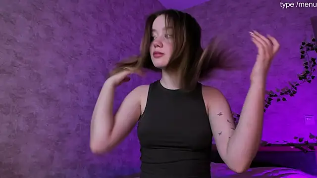 Snapshot of cutiemia0 chatting on 11, 3, 2025 cutiemia0 online show from 11, 3, 2025