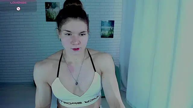 Lisa Ray online show from 1, 3, 2026