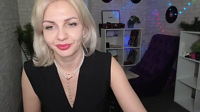 Barbara Blonde online show from 18, 3, 2025
