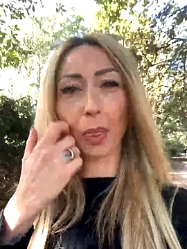 harleyejoker1 online show from 28, 10, 2025