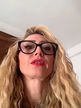 harleyejoker1 online show from 17, 2, 2026