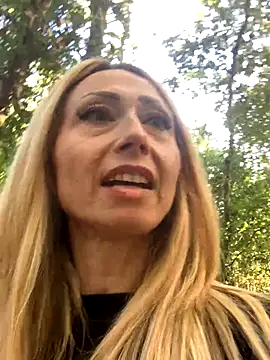 harleyejoker1 online show from 3, 11, 2025