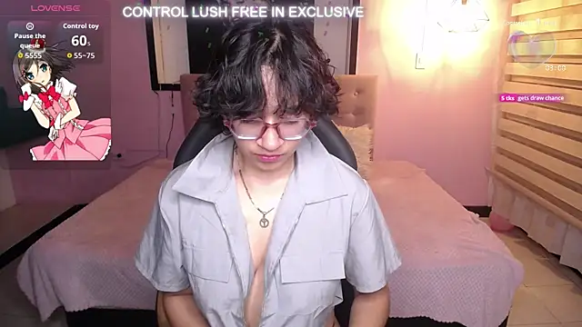 Lili Gomez  online show from 24, 11, 2025