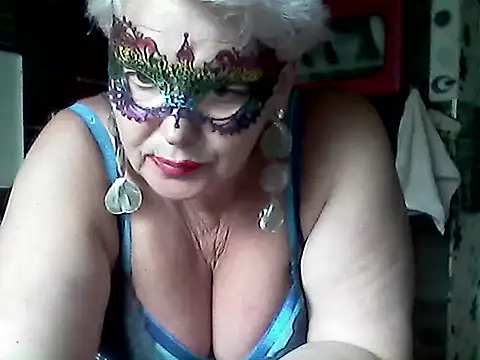 Lisa Suzie online show from 3, 6, 2026