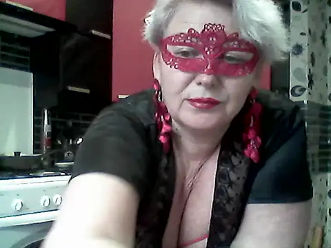 Lisa Suzie online show from 20, 4, 2026