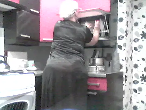 Lisa Suzie online show from 7, 1, 2026