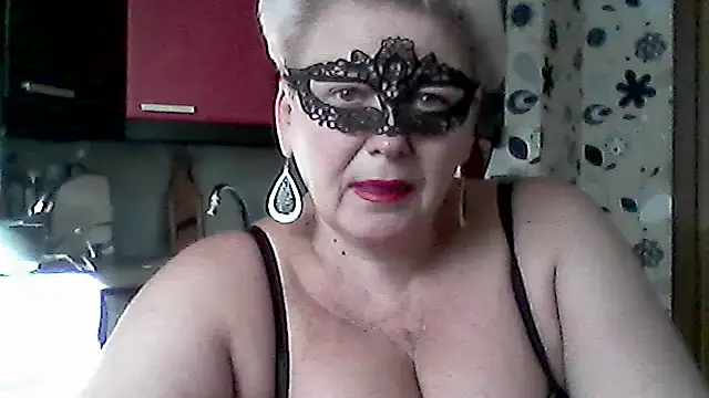 Lisa Suzie online show from 6, 3, 2026