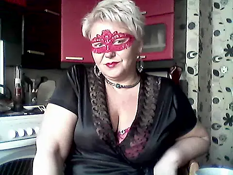 Lisa Suzie online show from 11, 3, 2026