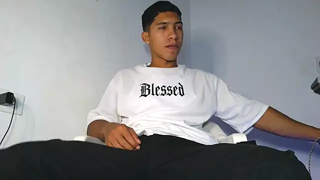 maximo vega newv online show from 26, 3, 2026