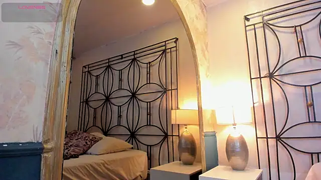 Pamela Johnsonn online show from 13, 2, 2026