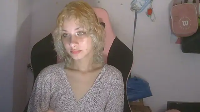 LadyhNigth online show from 17, 4, 2026