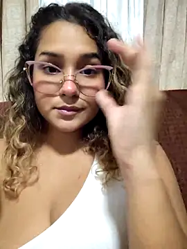 Snapshot of BrendaGirs chatting on 30, 10, 2025 BrendaGirs online show from 30, 10, 2025