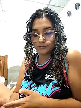 BrendaGirs online show from 22, 4, 2026