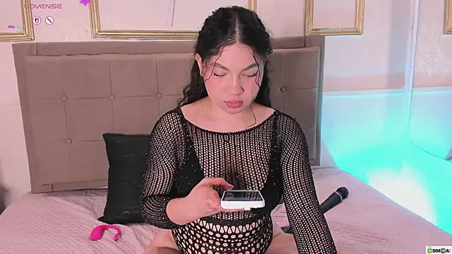 amandalee01 online show from 20, 4, 2026