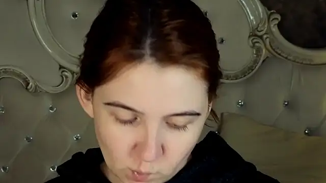 Melanie Stoun online show from 2, 10, 2025