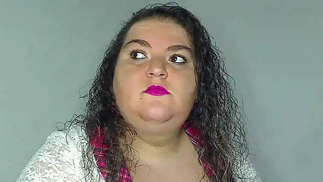 Snapshot of rocio_curvy_spain chatting on 21, 12, 2024 rocio curvy spain online show from 21, 12, 2024