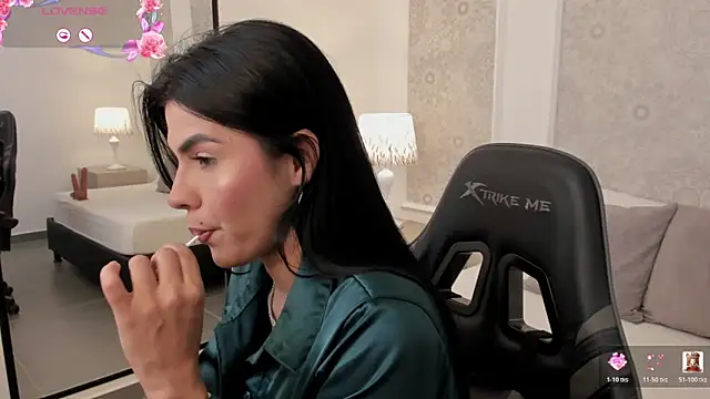Snapshot of stephanya_ chatting on 12, 6, 2026 stephanya online show from 12, 6, 2026