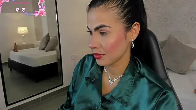Snapshot of stephanya_ chatting on 24, 7, 2026 stephanya online show from 24, 7, 2026