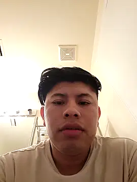 Snapshot of rogelitoxxx chatting on 29, 10, 2025 rogelitoxxx online show from 29, 10, 2025