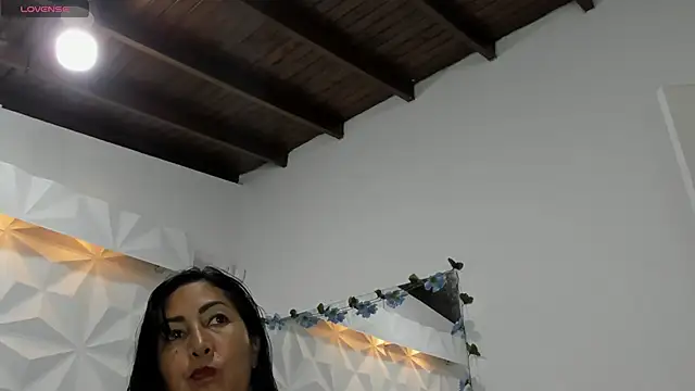 CHantal 33 online show from 22, 1, 2025