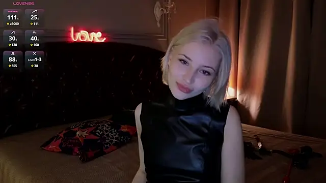 Snapshot of alexa_novak chatting on 10, 12, 2024 alexa novak online show from 10, 12, 2024